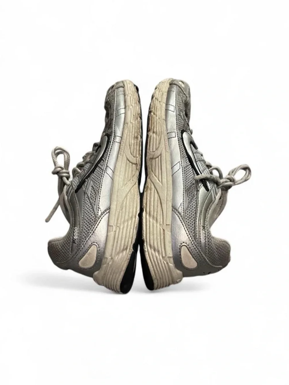 Nike P-6000 Bowerman Series Metallic Silver Chrome Sneakers Size 7Y